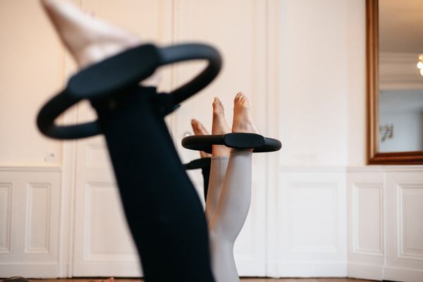 pilates access Cours de Pilates avec Magic Circle
