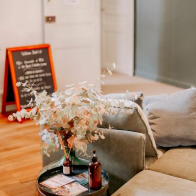 Photo de l'entrée du Studio de Yoga Pilates Chez June